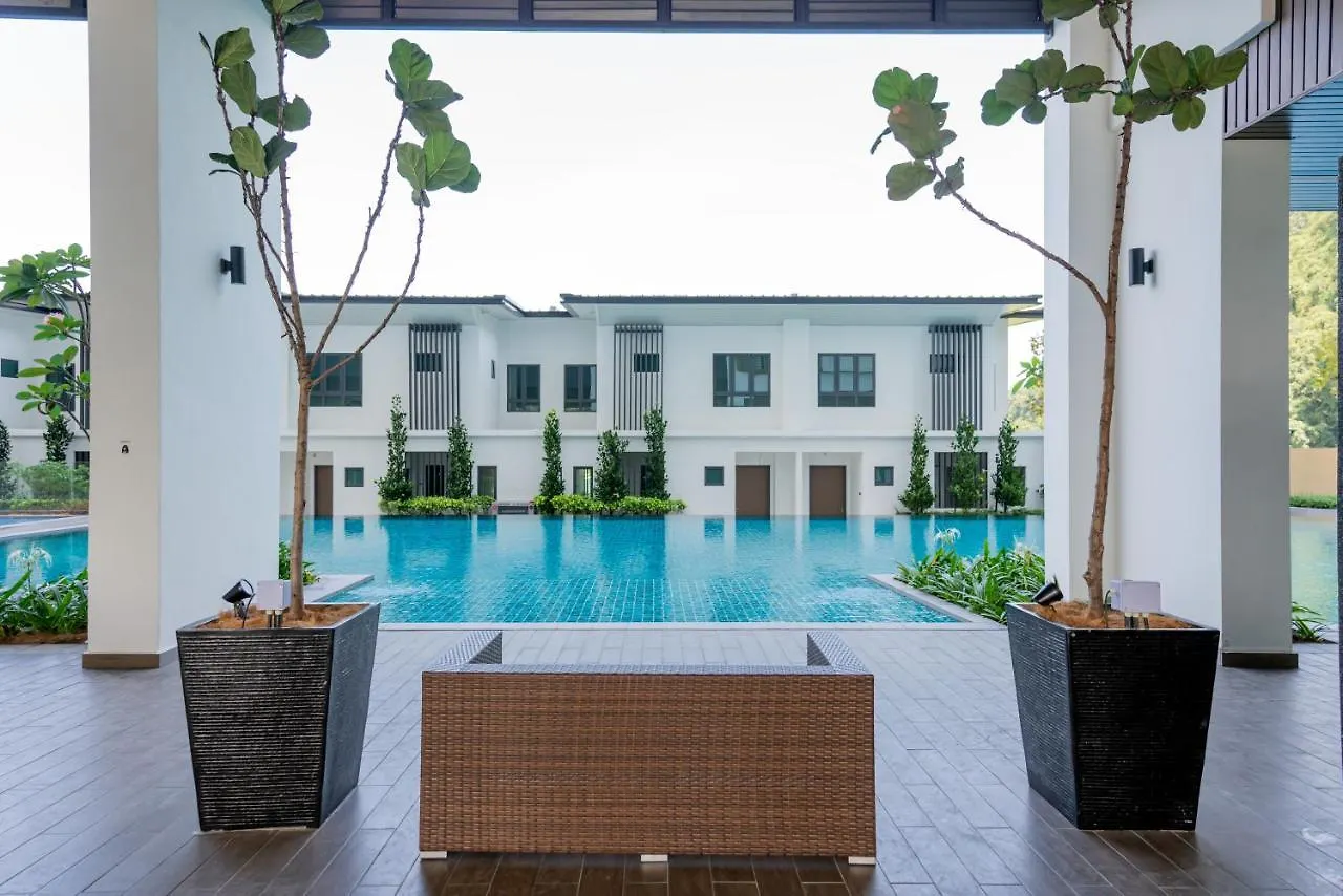 Ipoh Tambun Lost World Sunway Onsen Suite 2R 8Pax Mira Theme Park View