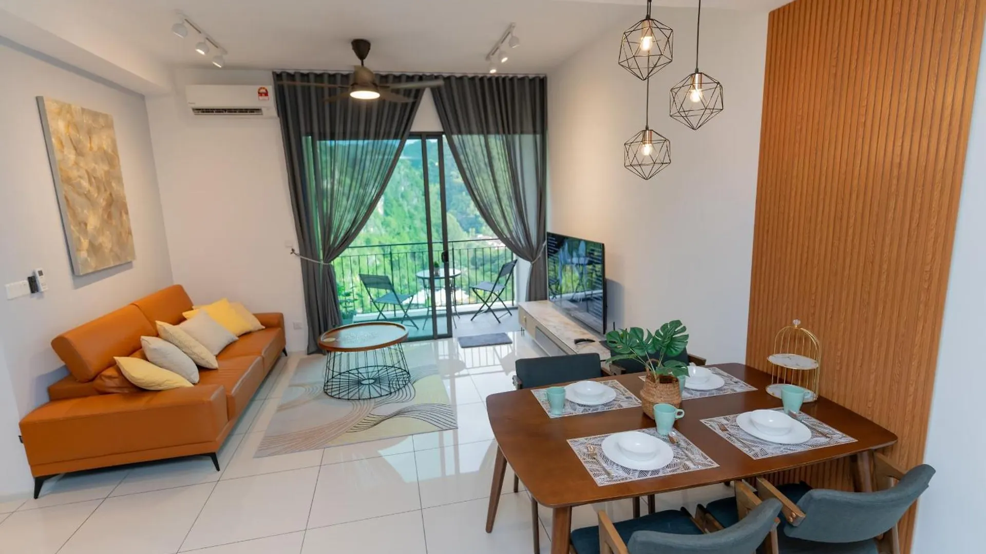 Ipoh Tambun Lost World Sunway Onsen Suite 2R 8Pax Mira Theme Park View